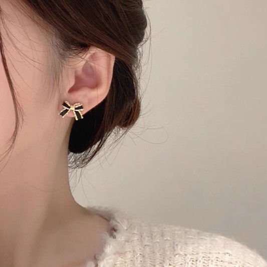 法式蝴蝶结耳钉